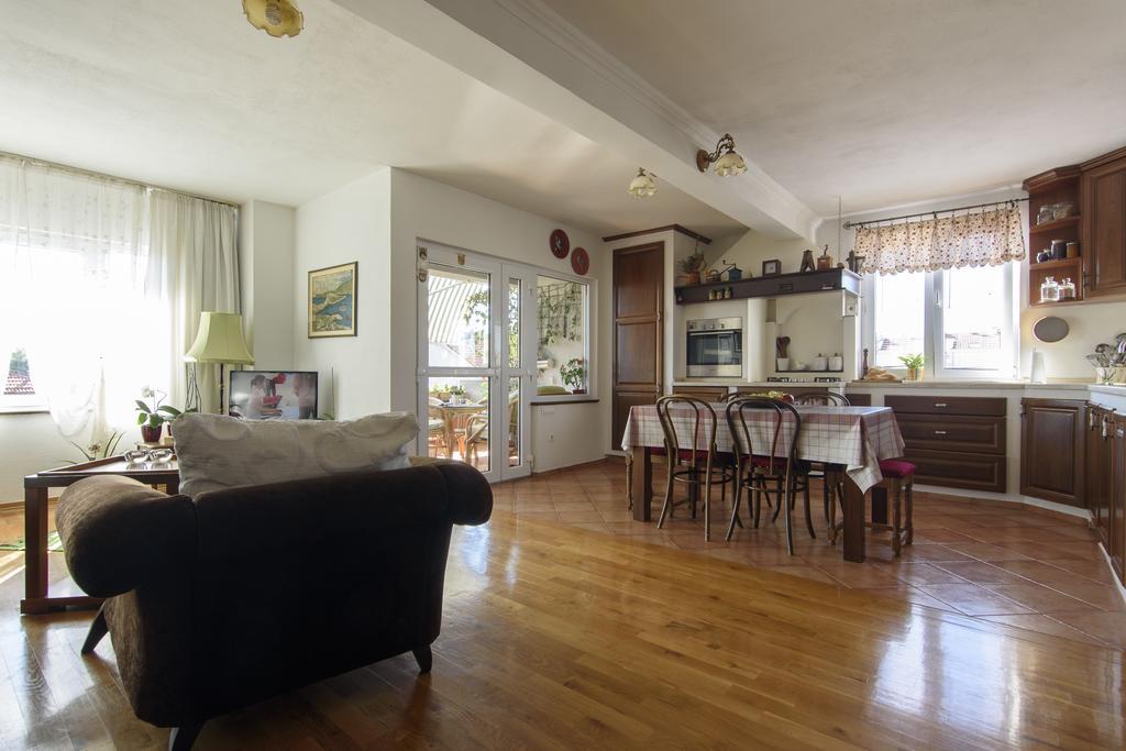 Апартаменты Basic Apartman Задар Экстерьер фото